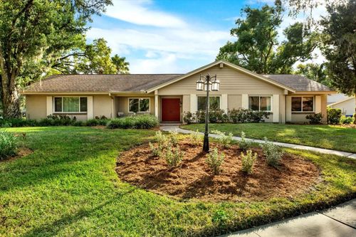 11724 Phoenix Cir, Tampa, FL, 33618-3628 | Card Image