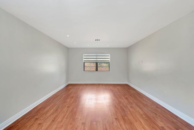 46 Seminole Ct E, Townhouse with 3 bedrooms, 2 bathrooms and null parking in Royal Palm Beach FL | Image 8