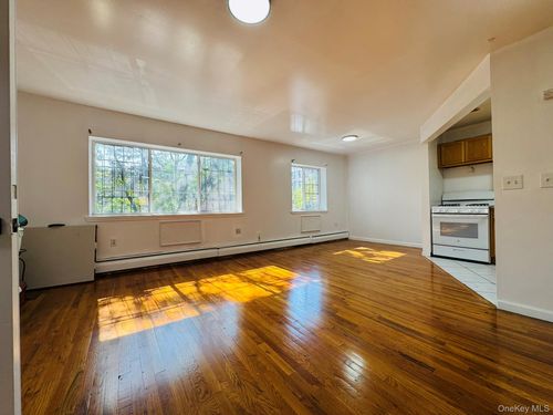 apt-3a-53 W 192nd St, Bronx, NY, 10468-4142 | Card Image