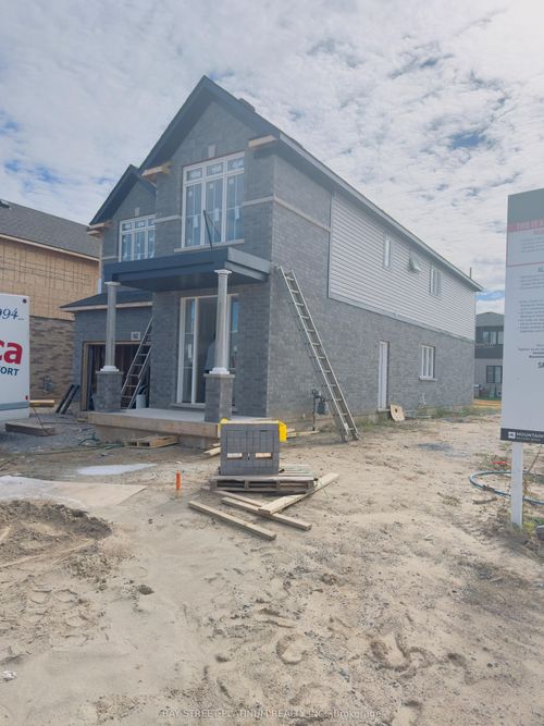 62 William Street, Pelham, ON, L3B5N5 | Card Image