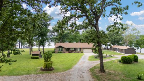25815 S Horsecreek Dr, Afton, OK, 74331-9532 | Card Image