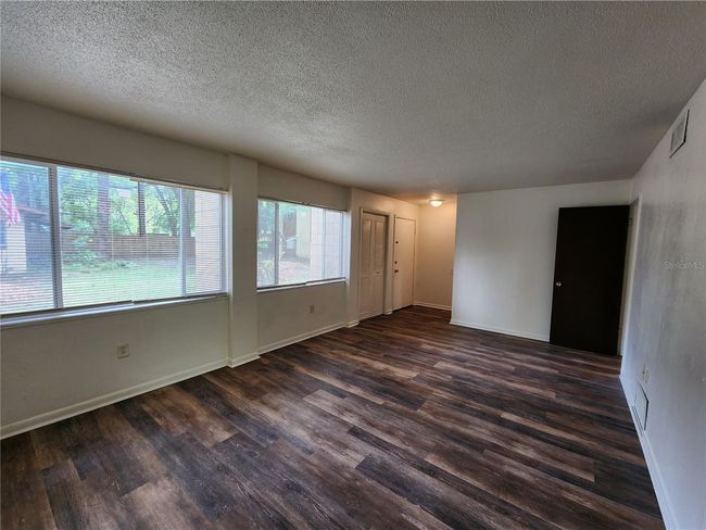 APT-5 - 300 Nw 20 Th Ave, Condo with 2 bedrooms, 1 bathrooms and null parking in GAINESVILLE FL | Image 23