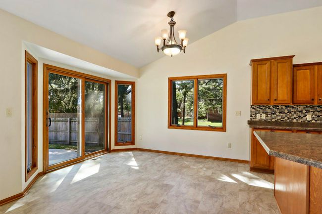 10063 64 Th Ave, House other with 6 bedrooms, 3 bathrooms and null parking in Pleasant Prairie WI | Image 4