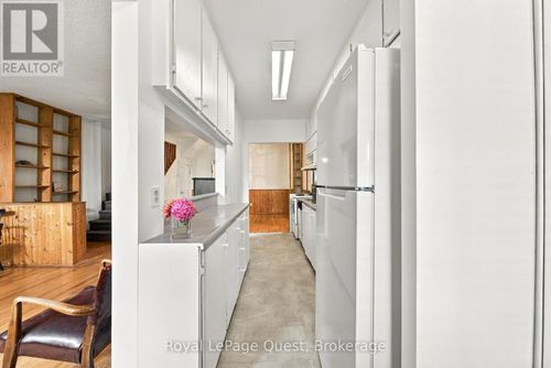 148 Coldwater Rd W, Orillia, ON, L3V3L8 | Card Image
