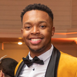 Tavionne Robinson