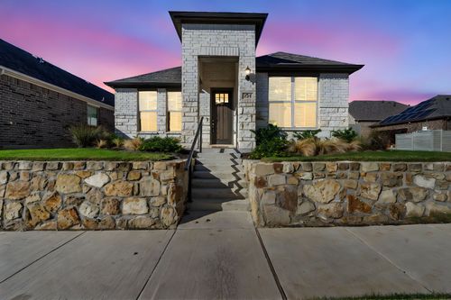 721 Parkside Dr, Argyle, TX, 76226-3169 | Card Image