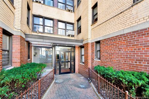 2b-2640 Marion Ave, Bronx, NY, 10458-4107 | Card Image