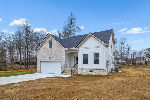 560 Oak Glen Dr, Smithville, TN, 37166 | Card Image