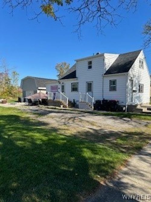 151 Sawyer Avenue, Lancaster, NY, 14043 | Card Image