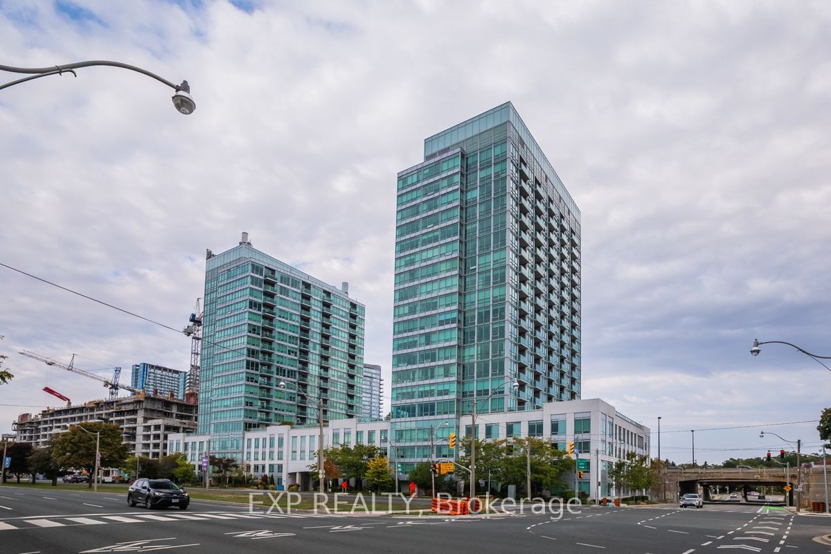Residential Lease in Toronto W01