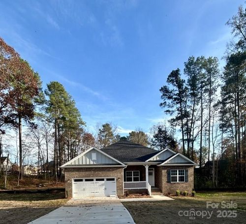 34-2913 Waterford Ln, Albemarle, NC, 28001-8088 | Card Image
