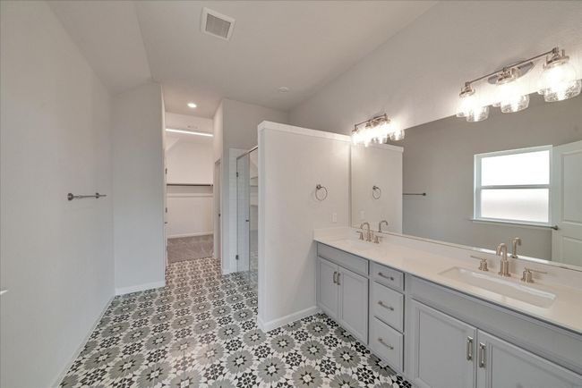147 Cibolo Creek Loop, House other with 3 bedrooms, 2 bathrooms and 4 parking in Bastrop TX | Image 16