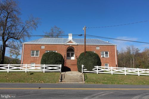 apt-8-77 Wolf Gap Rd, EDINBURG, VA, 22824-2749 | Card Image