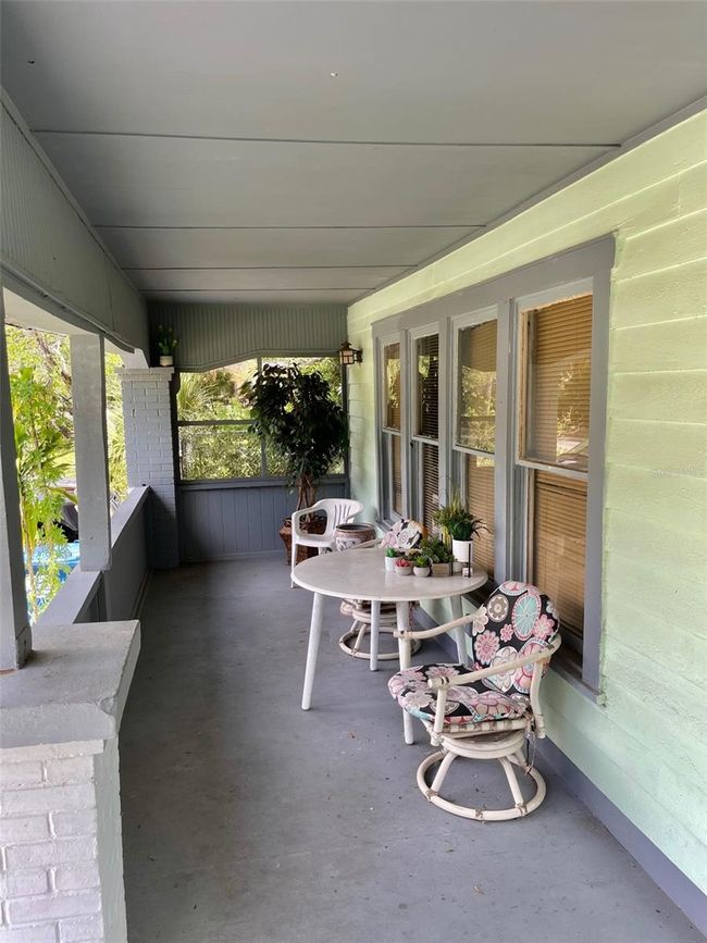 1524 13 Th St S, House other with 5 bedrooms, 2 bathrooms and null parking in ST PETERSBURG FL | Image 4
