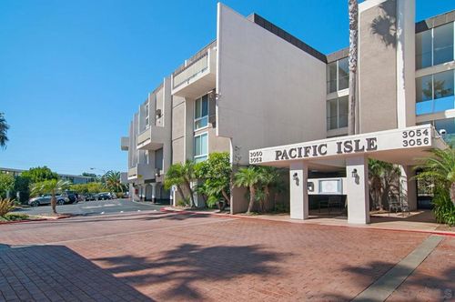 unit-412-3050 Rue Dorleans, San Diego, CA, 92110-5906 | Card Image