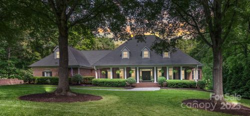4920 Parview Dr S, Charlotte, NC, 28226-3436 | Card Image