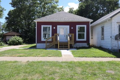 114 Water Street, House other with 3 bedrooms, 1 bathrooms and 2 parking in Streator IL | Image 1