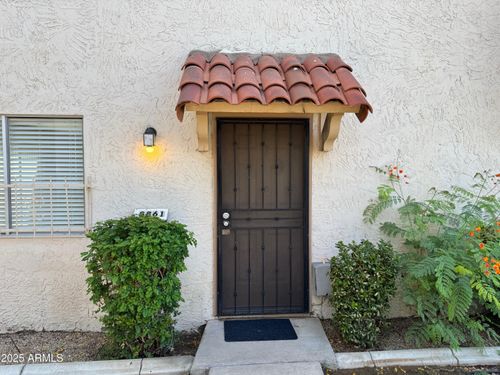 8861 N 12th Pl, Phoenix, AZ, 85020-3017 | Card Image