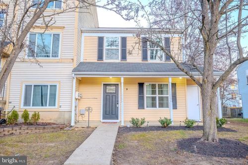 9 Oakside Ln, INDIAN HEAD, MD, 20640-2038 | Card Image