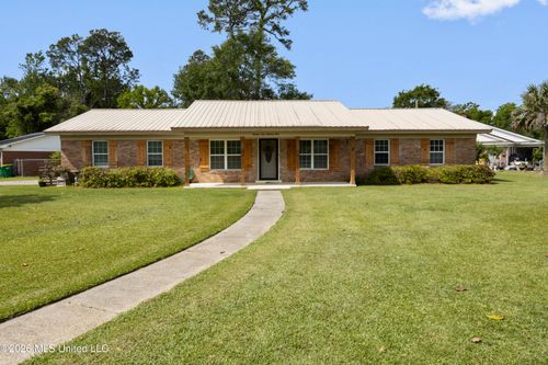 13101 Cambridge Blvd, Ocean Springs, MS, 39564-2629 | Card Image