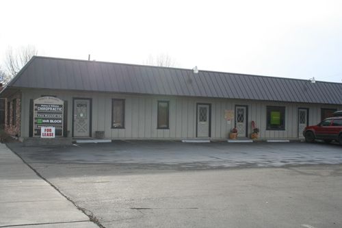 e-242 Sw 4th St, Madras, OR, 97741-1364 | Card Image
