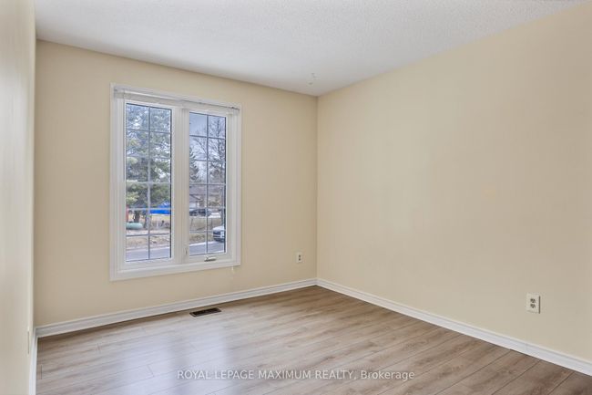 7 Princess Dr, House other with 3 bedrooms, 1 bathrooms and 4 parking in Lisle ON | Image 19
