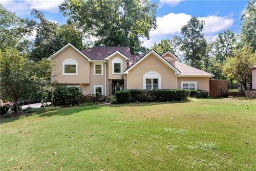 6319 Lakeview Dr, Buford, GA, 30518-1158 | Card Image
