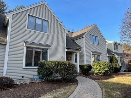 34-34 Spoon Way, North Reading, MA, 01864-3441 | Card Image
