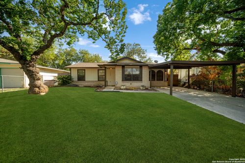 5622 Rushhill St, San Antonio, TX, 78228-3533 | Card Image