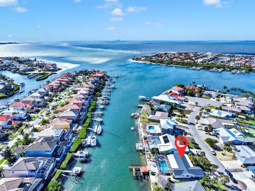 6317 Cocoa Ln, APOLLO BEACH, FL, 33572-2319 | Card Image