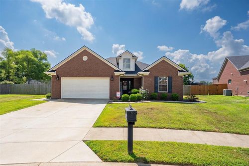 5460 Meadow Grove Dr, Owensboro, KY, 42301-8387 | Card Image