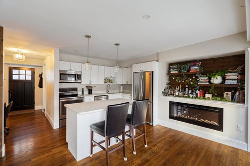 94-94 Russell St, Boston, MA, 02129 | Card Image