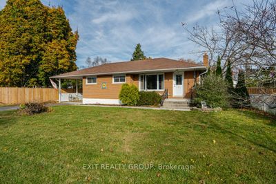 9 Bishop Blvd, House other with 3 bedrooms, 2 bathrooms and 5 parking in Batawa ON | Image 3