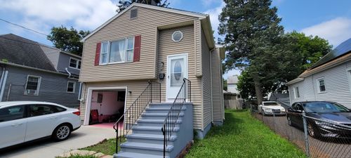 49 Beverly Ave, Waterbury, CT, 06704-2317 | Card Image