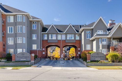 237-15 Everstone Dr Sw, Calgary, AB, T2Y5B5 | Card Image