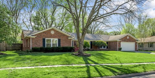 640 Teak Wood Dr, Lexington, KY, 40502-2747 | Card Image