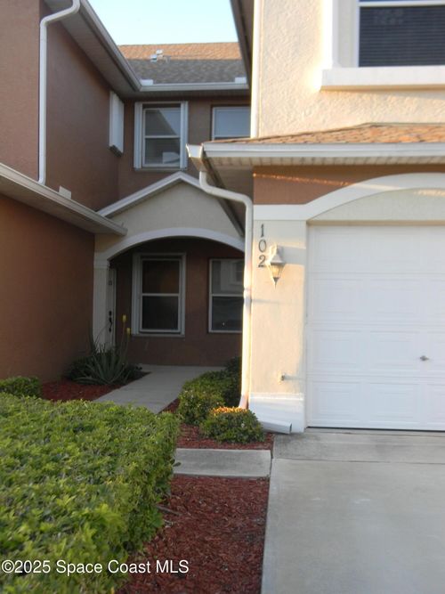 unit-102-1030 Venetian Dr, Melbourne, FL, 32904-8466 | Card Image
