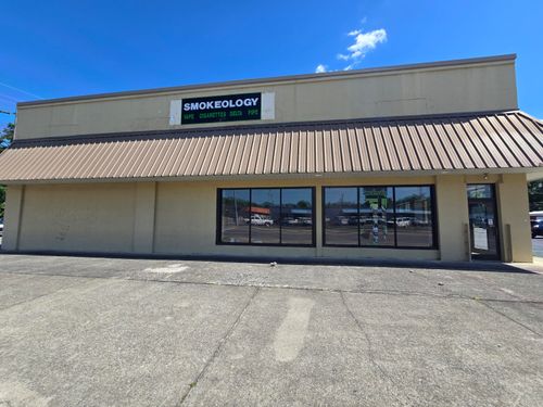 1803 Cumberland Ave, Middlesboro, KY, 40965-1228 | Card Image