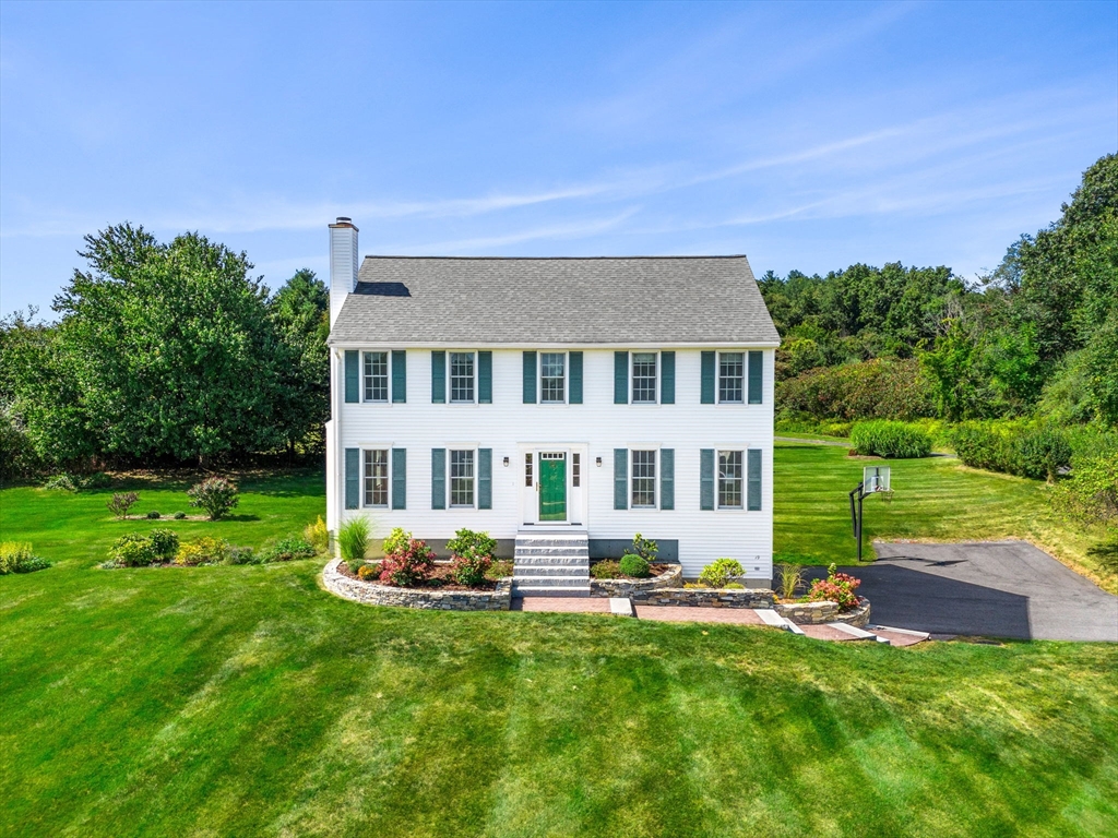 Kaileys Way, Groton, MA 01450