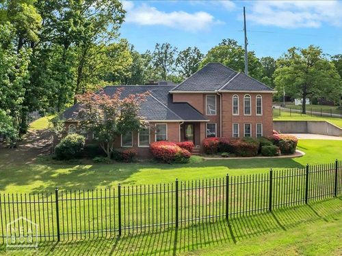 2005 Catharine Dr, Jonesboro, AR, 72404-6913 | Card Image