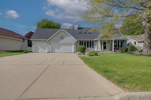 3517 Kingsbridge Drive, Janesville, WI, 53546 | Card Image