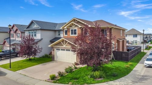 40 Baywater Court Sw, Airdrie, AB, T4B0A8 | Card Image