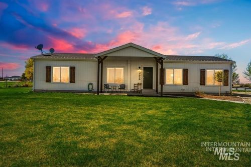 19979 Top Rd, Greenleaf, ID, 83626-8951 | Card Image