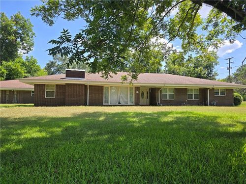 200 Pecan Dr, Winnfield, LA, 71483-2622 | Card Image