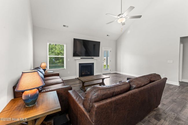 1705 Sun Palms Blvd Se, House other with 4 bedrooms, 3 bathrooms and 2 parking in Bolivia NC | Image 41