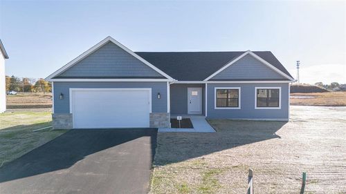 105 W 2nd St, Friesland, WI, 53935 | Card Image