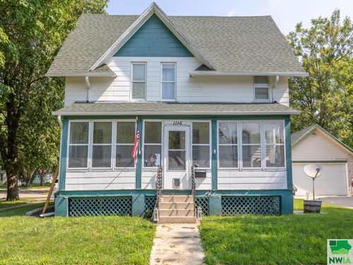1116 Pearl St, Onawa, IA, 51040-1332 | Card Image