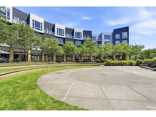 216-12600 Sw Crescent St, Beaverton, OR, 97005 | Card Image