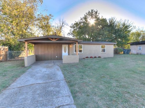 1916 Karen Drive, Del City, OK, 73115 | Card Image