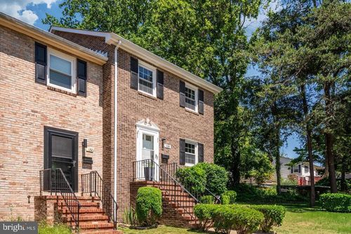 130 Falmouth Dr, FREDERICKSBURG, VA, 22405-1907 | Card Image
